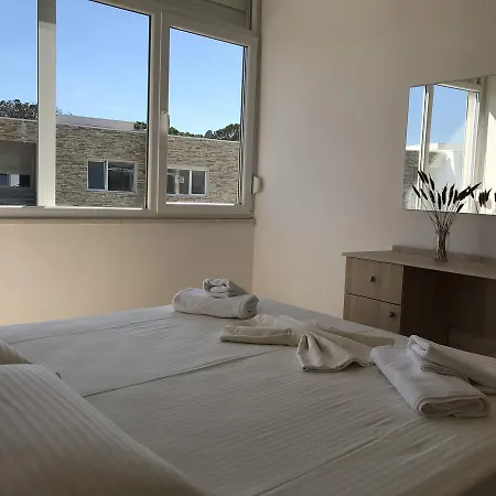 Eme - Kompleksi Lura 2 Gjiri I Lalzit * Durrës