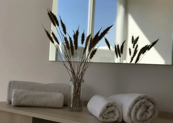 Eme - Kompleksi Lura 2 Gjiri I Lalzit *