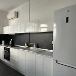 Eme - Kompleksi Lura 2 Gjiri I Lalzit Appartement *