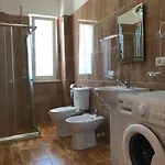 Eme - Kompleksi Lura 2 Gjiri I Lalzit * Durrës