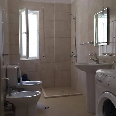 Apartamento Eme - Kompleksi Lura 2 Gjiri I Lalzit Draç