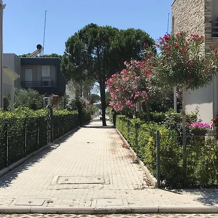 Apartment Eme - Kompleksi Lura 2 Gjiri I Lalzit Durres